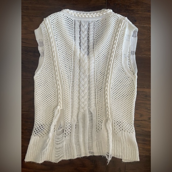 rag & bone XS Distressed Sleeveless Sweater - Picture 4 of 7